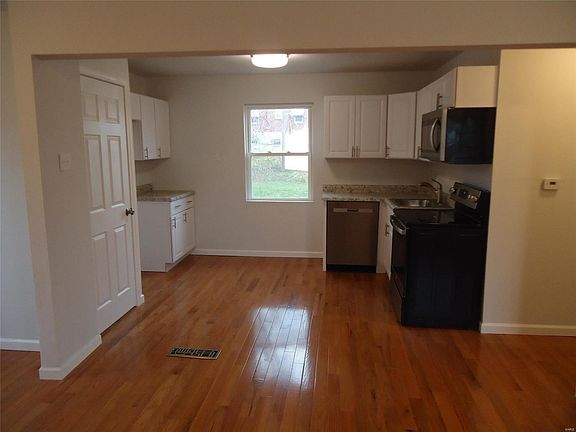 5th image of 2107 Kaske Dr
