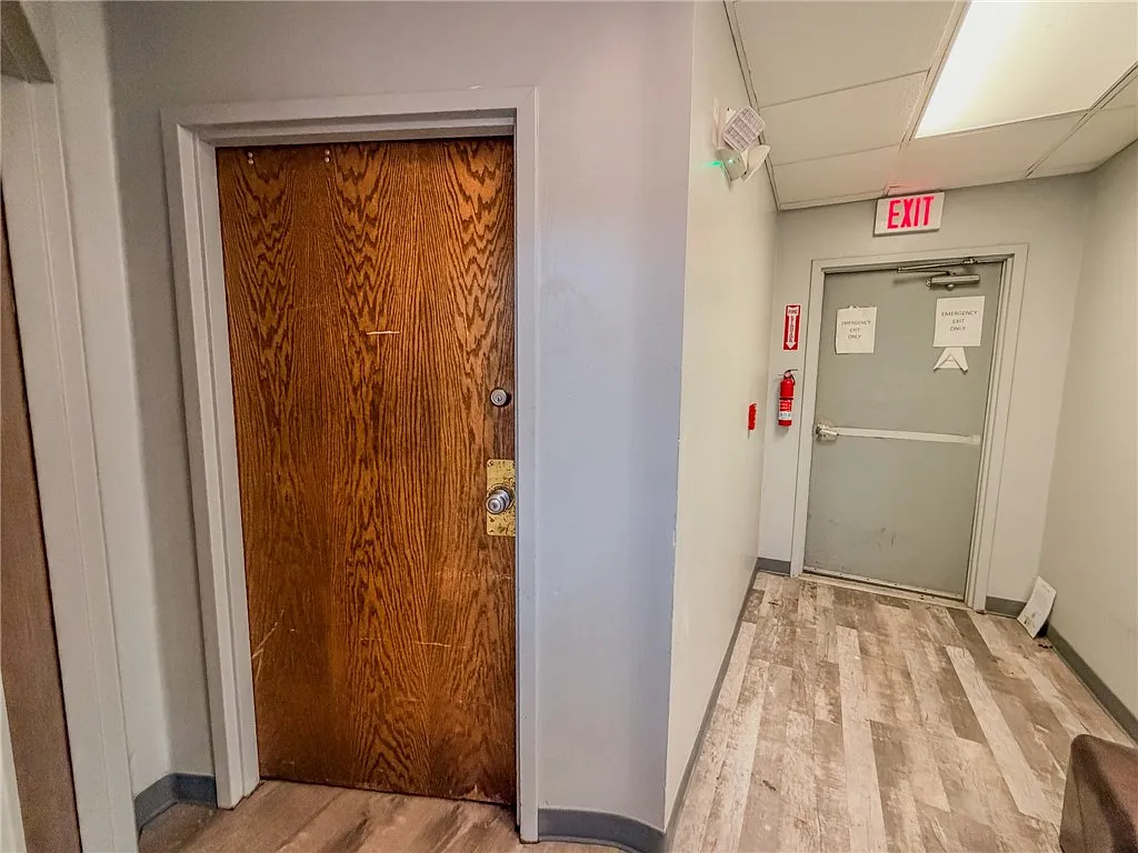1 bed, $950 — Photo 2