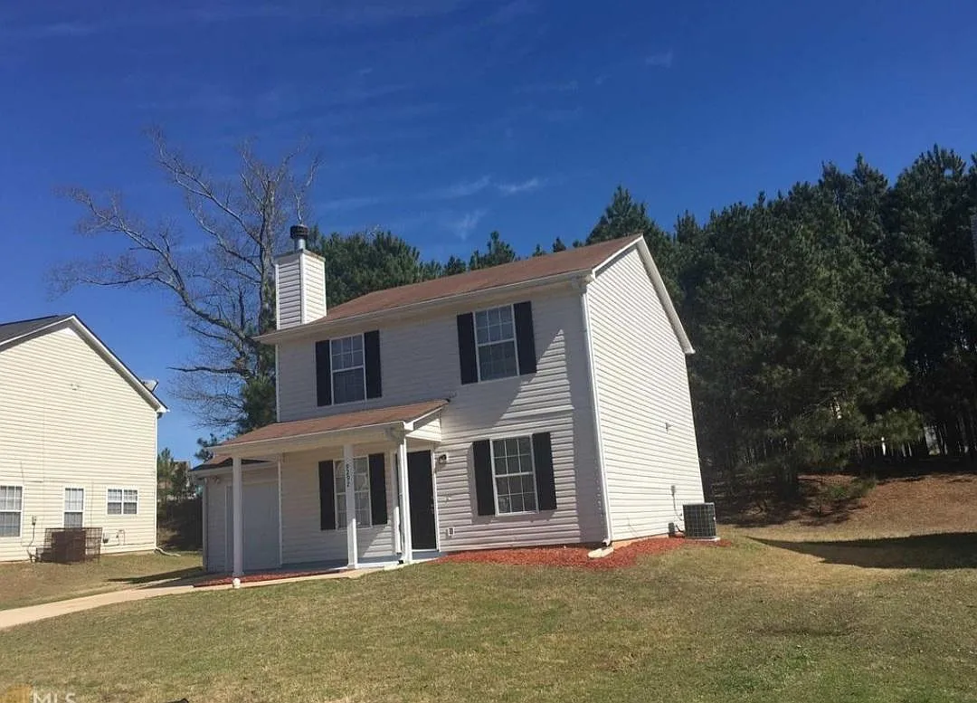 4 bed, 1683 sqft, $2,000 — Photo 4