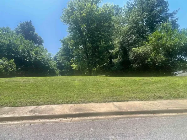 861 Greendale Cir #19, Memphis, TN 38127