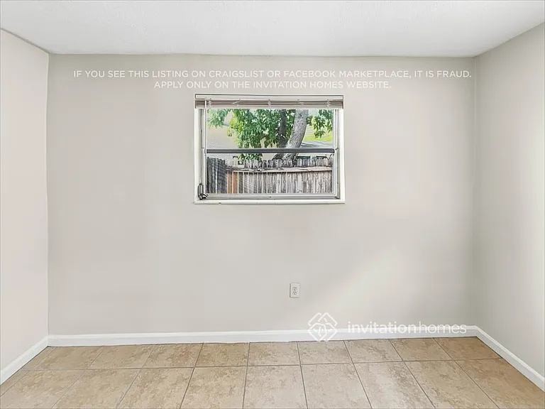 2630 NW 83rd Ave — Photo 16