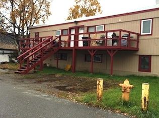 101 7th Ave APT 3, Fairbanks, AK 99701