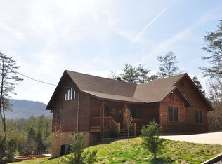 480 Laurel Valley Rd, Townsend, TN 37882