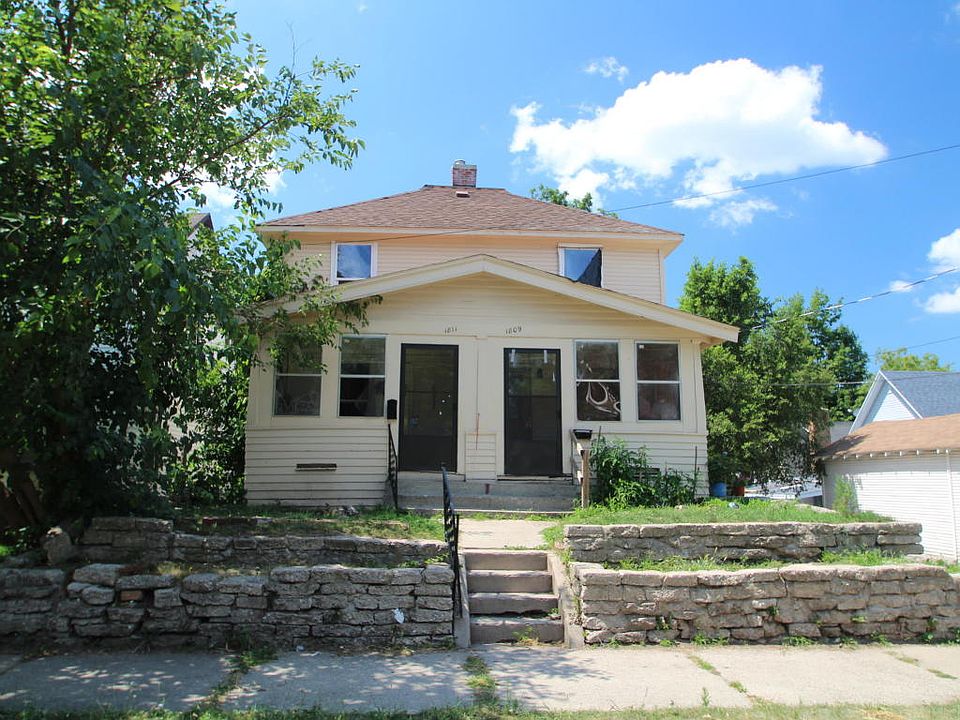 1st image of 1809 Palace Ave SW