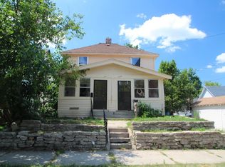 1809 Palace Ave SW, Grand Rapids, MI 49507