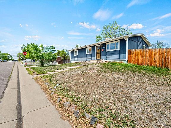 3rd image of 2021 Mable Avenue