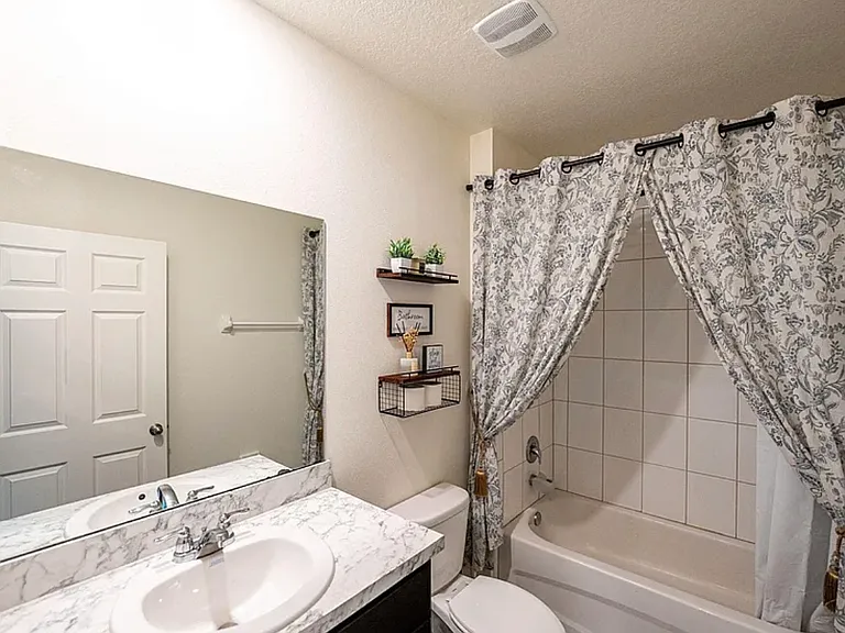 5306 Entertainment Way — Photo 5