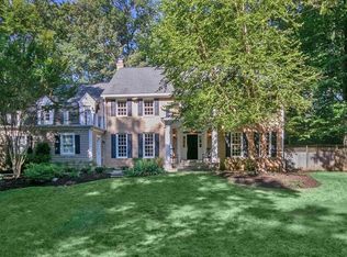 9222 Sterling Montague Dr, Great Falls, VA 22066