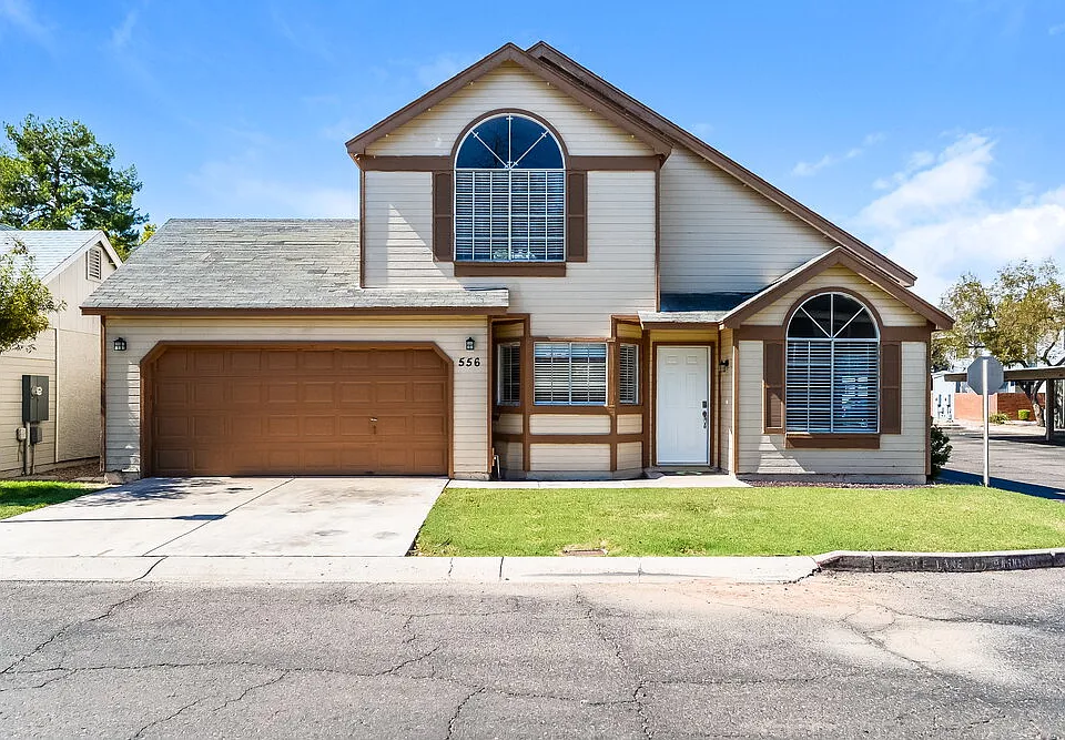 235 N 22nd Pl #556