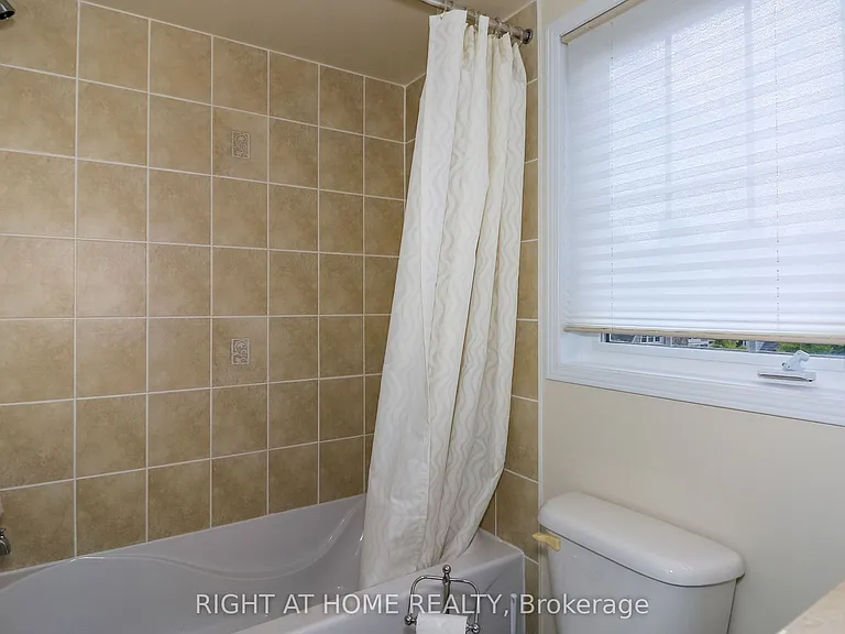 33 Marina Village Dr — Photo 28