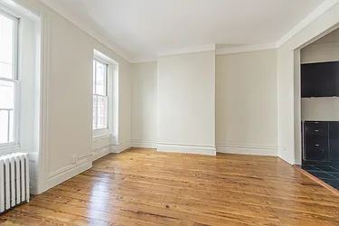 Rented by Nest Seekers International