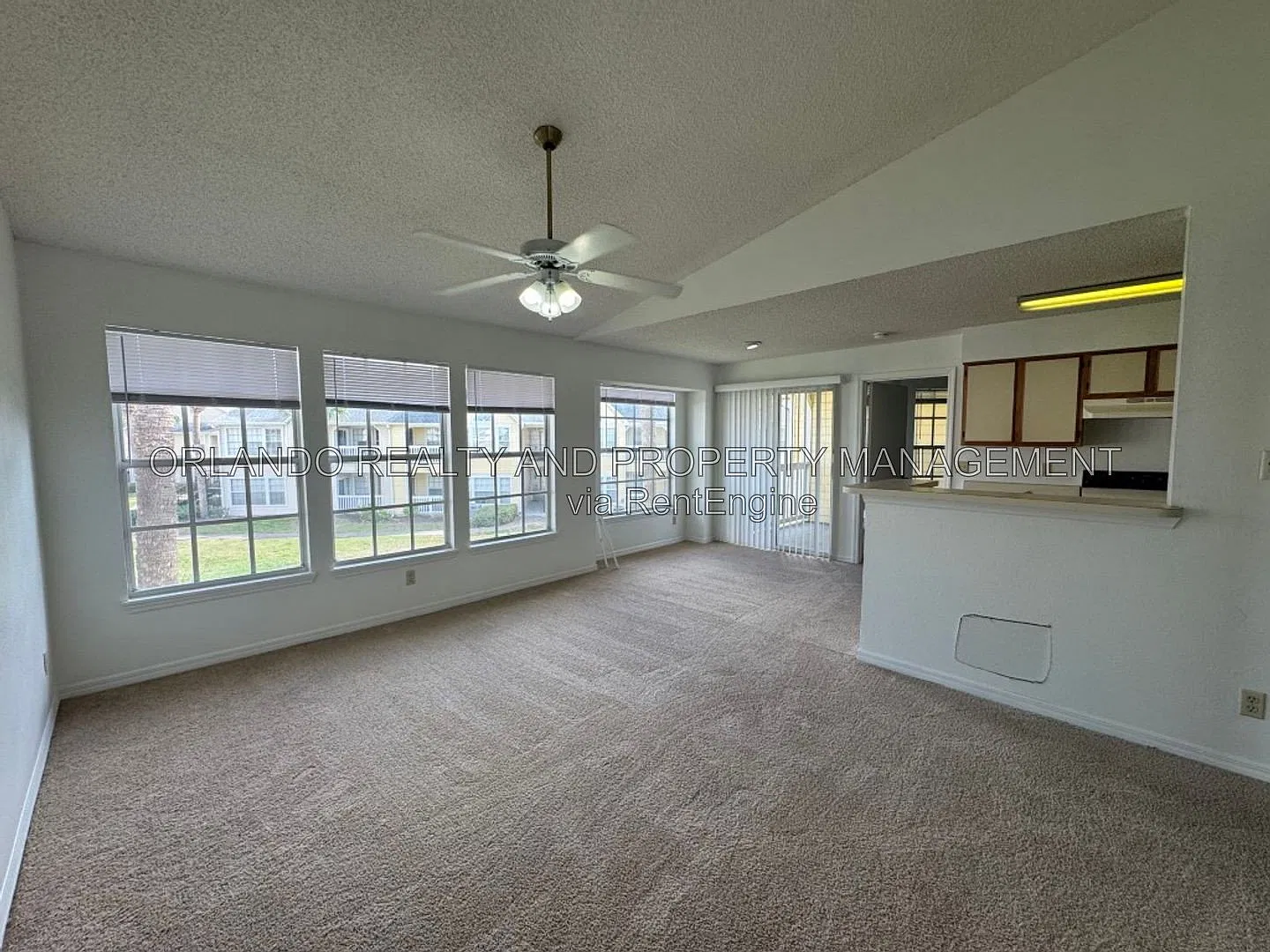 2 bed, 2.0 bath, 836 sqft, $1,250 — Photo 4