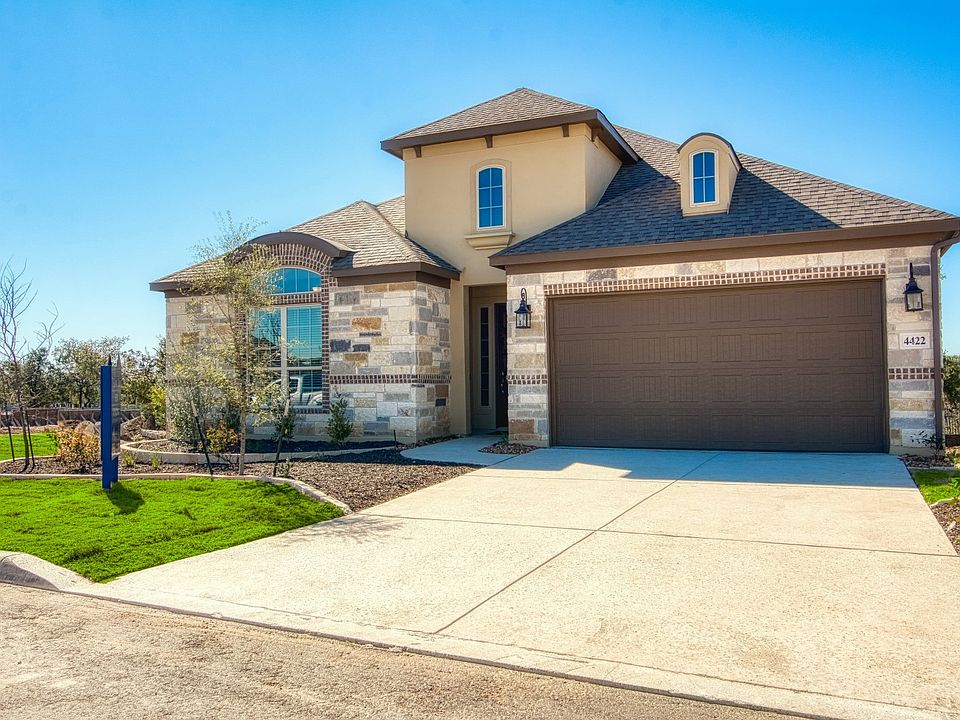1st image of 4422 Avery Way