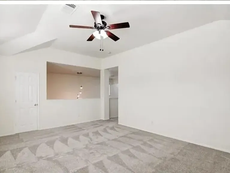 2021 Reston Dr — Photo 4
