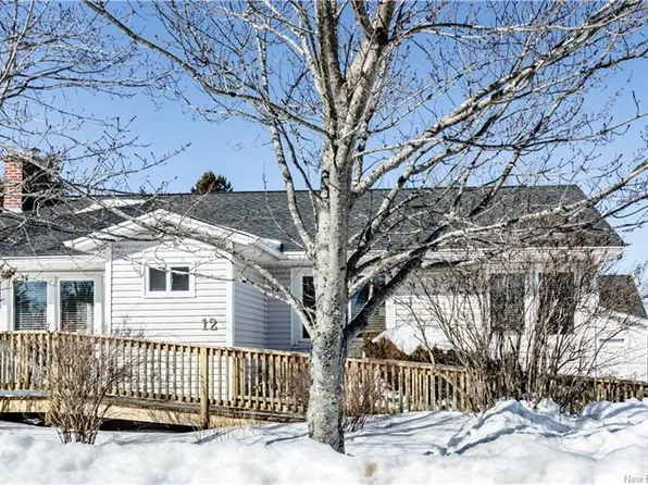 12 Kilburn Ave, Moncton, NB E1A 3N6