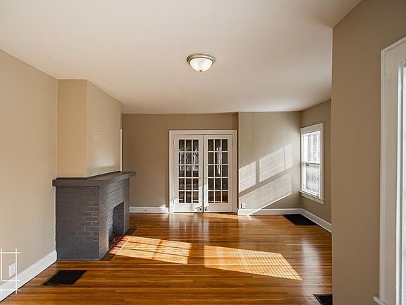 2nd image of 1248 Neil Ave #1248