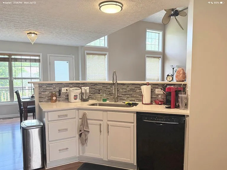11012 Symington Cir — Photo 3