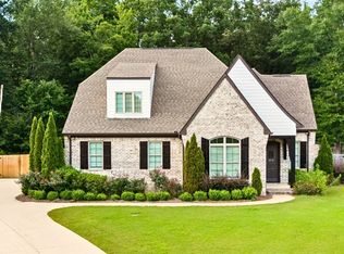 217 Brookshire Ct, Auburn, AL 36832