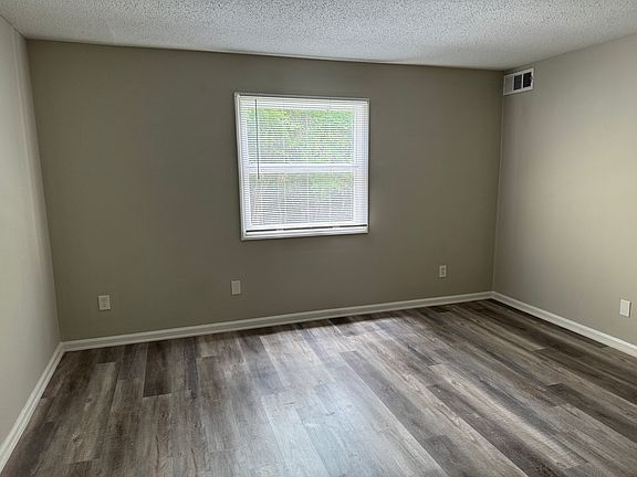 4th image of 7984 Shady Oak Trl APT 185