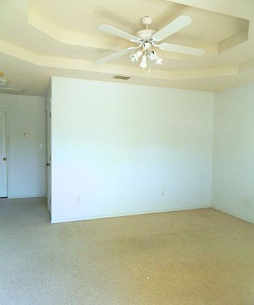 5th image of 1606 Lakeside Dr