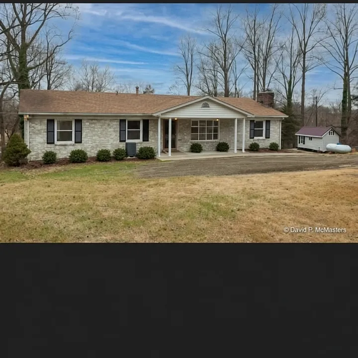 890 Keyes Gap Rd