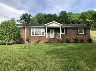 705 Dry Creek Rd, Dowelltown, TN 37059
