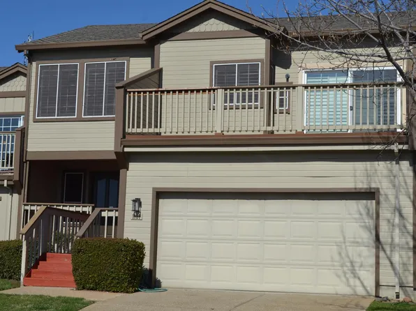 1137 Lantern View Dr, Auburn, CA 95603