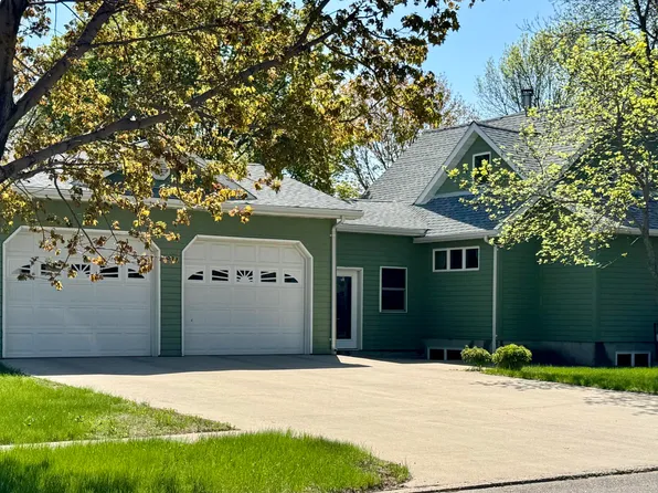 513 S Grant St, Milbank, SD 57252