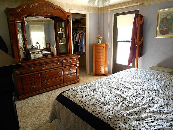 Master Bed room