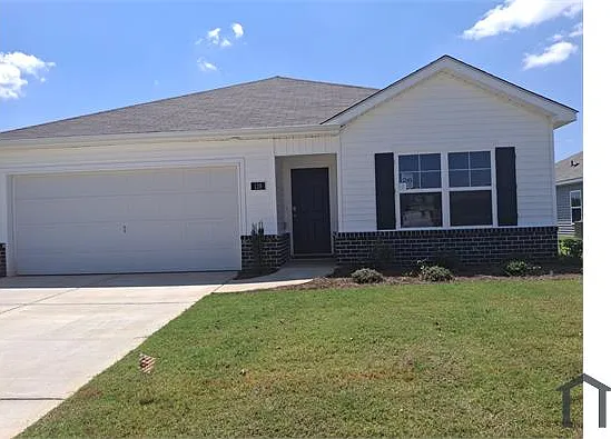 3 bed, 1281 sqft, $2,100 — Photo 3