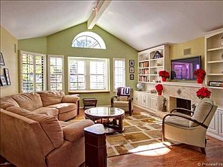 3rd image of 12510 Avenida Tineo