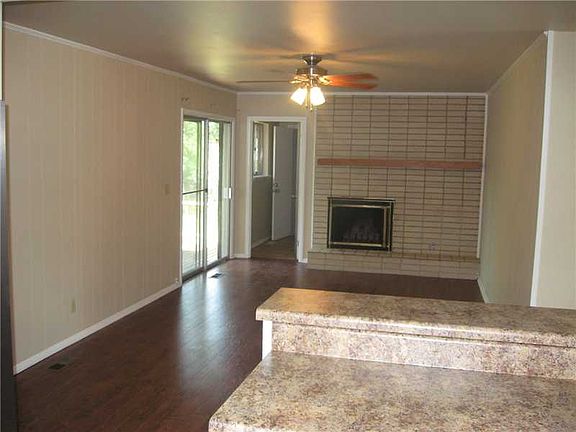 3rd image of 2837 N Loxley Ave