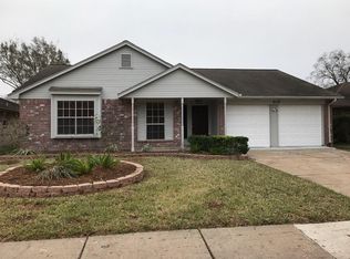 2118 Endicott Ln, Sugar Land, TX 77478