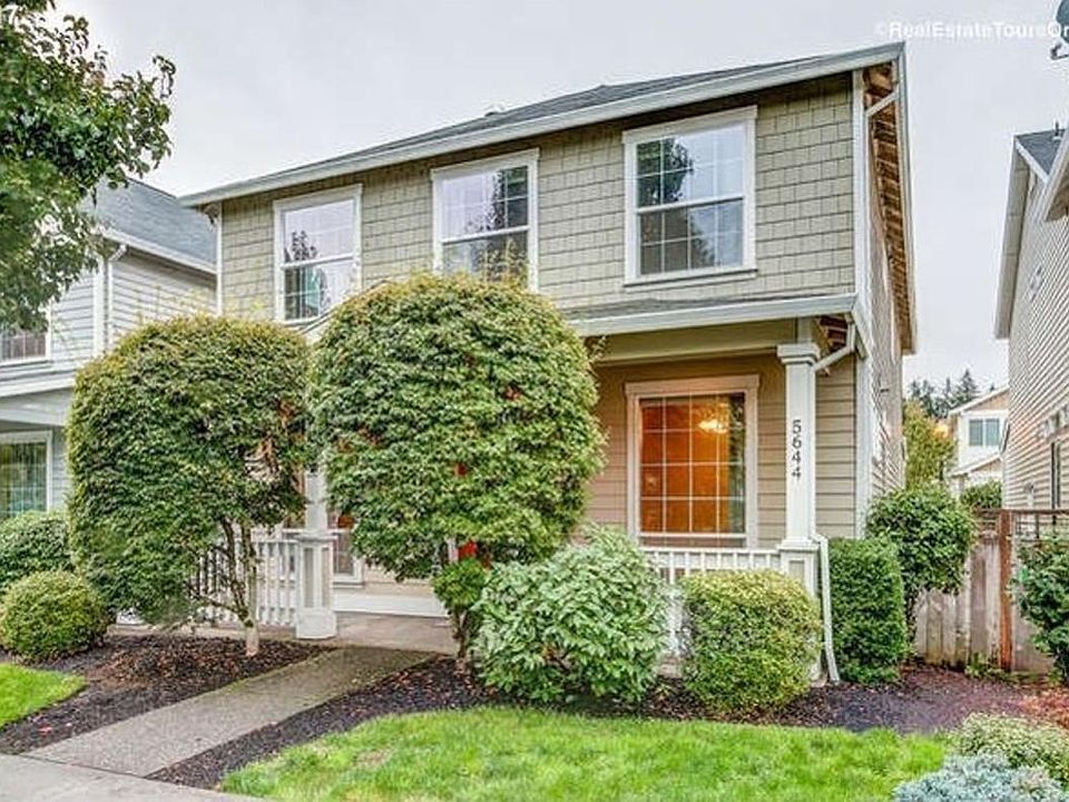 1st image of 5644 NE Hidden Creek Dr