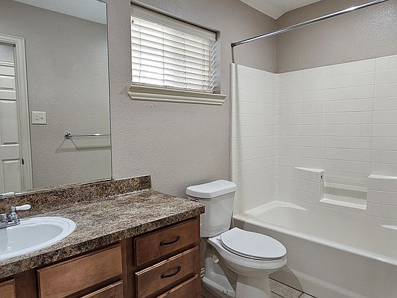 5th image of 10112 Galway Dr