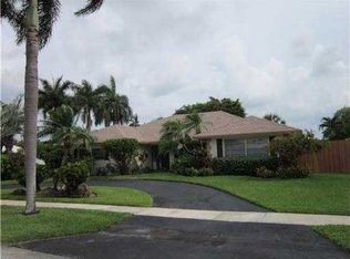 7491 SW 3rd St, Plantation, FL 33317