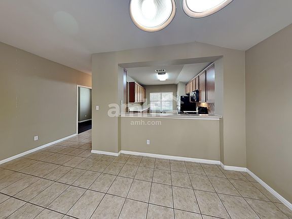 5th image of 7725 Buck Meadow Dr