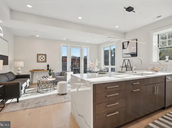 1748 Lanier Pl NW #2, Washington, DC 20009