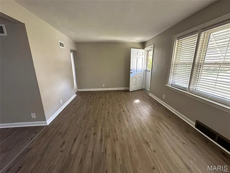 815 Fontaine Pl — Photo 17