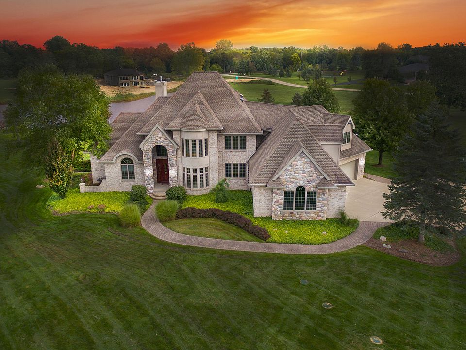 1st image of 175 Victorian Hills Dr