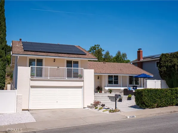 25208 Terreno Dr, Mission Viejo, CA 92691
