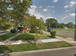 8202 Manor St, Detroit, MI 48204