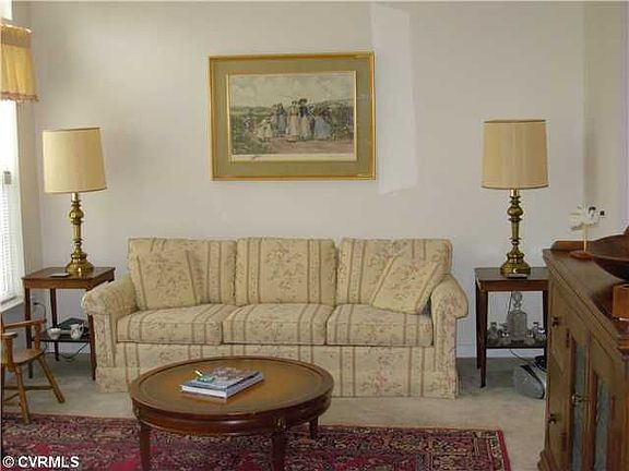 5th image of 5303 Golf Villa Ln