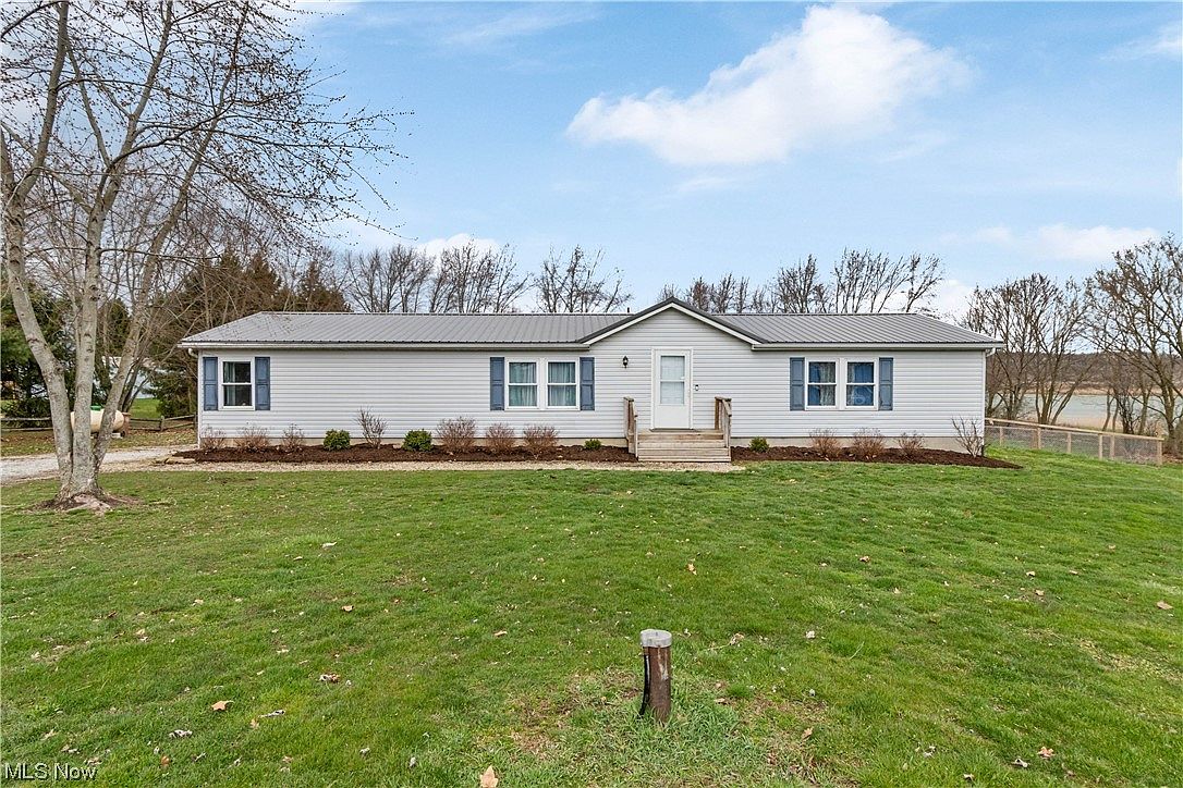 8167 White Rd, Burbank, OH 44214 Zillow