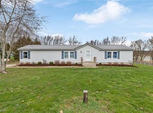 8167 White Rd, Burbank, OH 44214