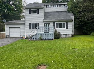 1058 Cheyenne Trl, Gouldsboro, PA 18424