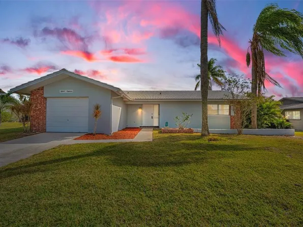 1518 W Dorchester Dr, Palm Harbor, FL 34684