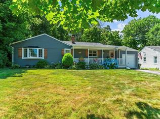 54 Westwood Rd, North Smithfield, RI 02896