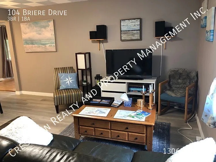104 Briere Dr — Photo 10