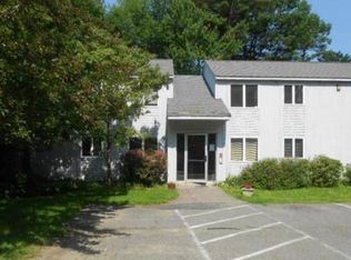 23 Old Stage Coach Rd APT 16, Epping, NH 03042